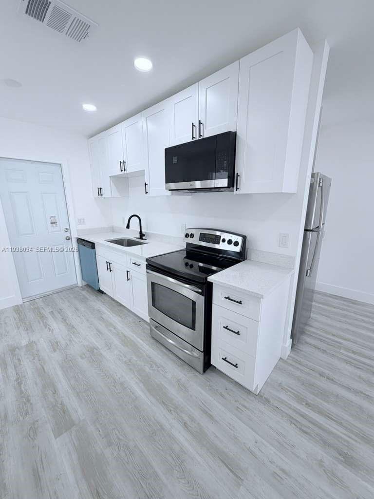   /  1566 кв.футов $ 2026-01-03 0 Фото