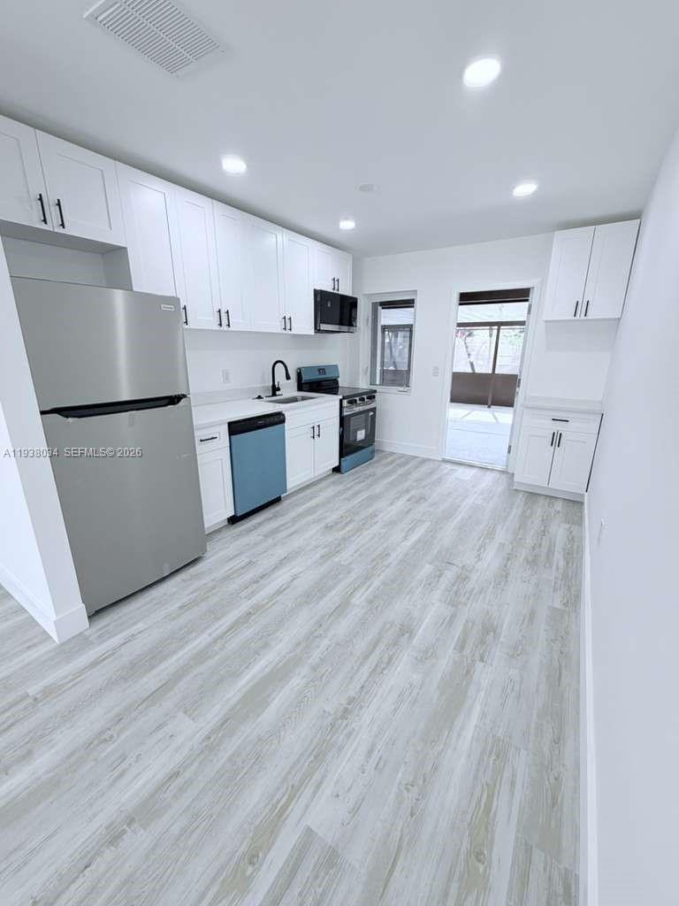   /  1566 кв.футов $ 2026-01-03 0 Фото