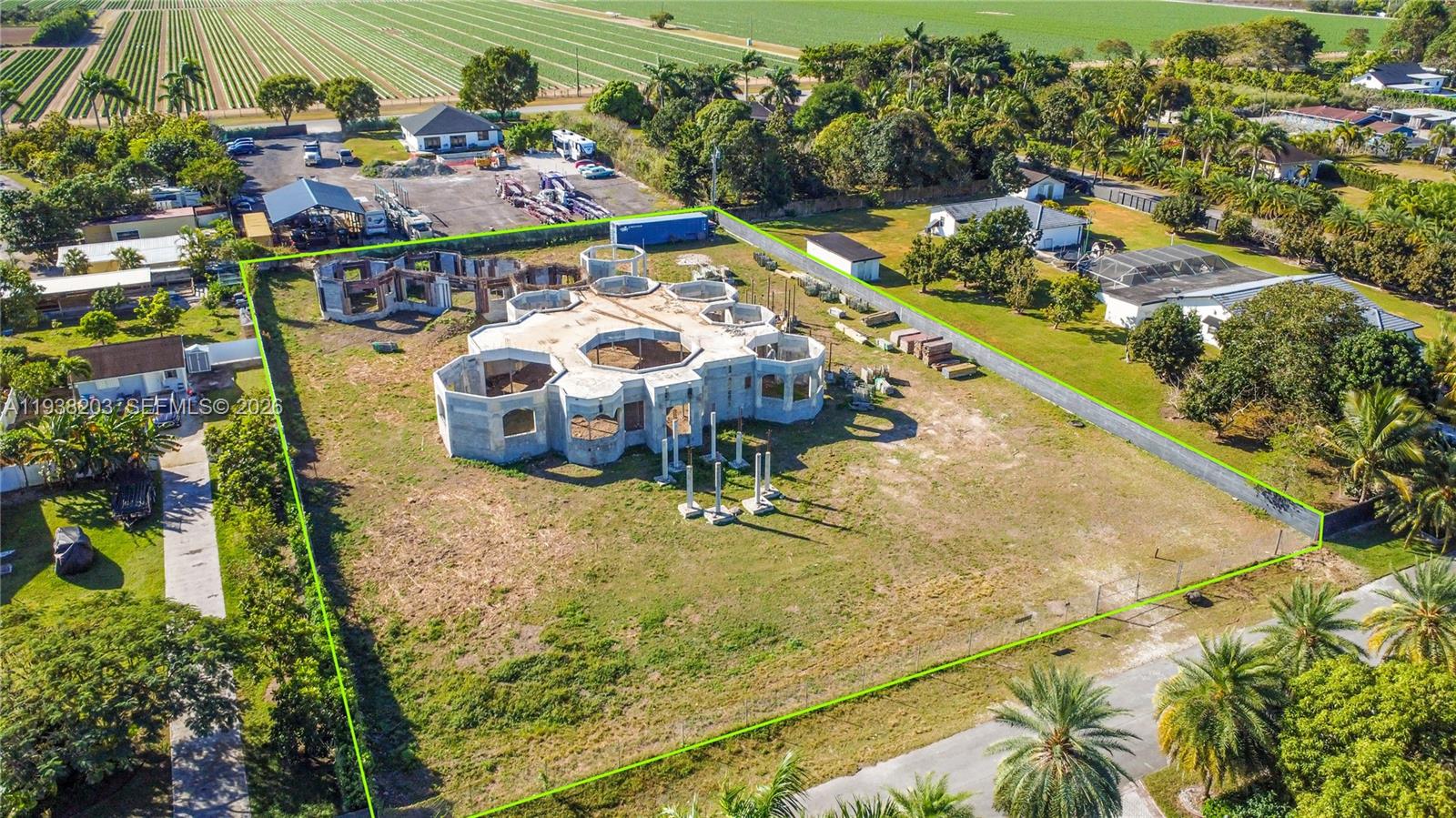   /   sq. ft. $ 2026-01-04 0 foto