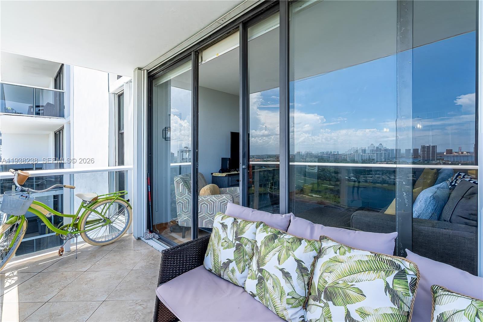 Photo of 3675 Country Club Dr #2404, Aventura, Florida, 33180 -