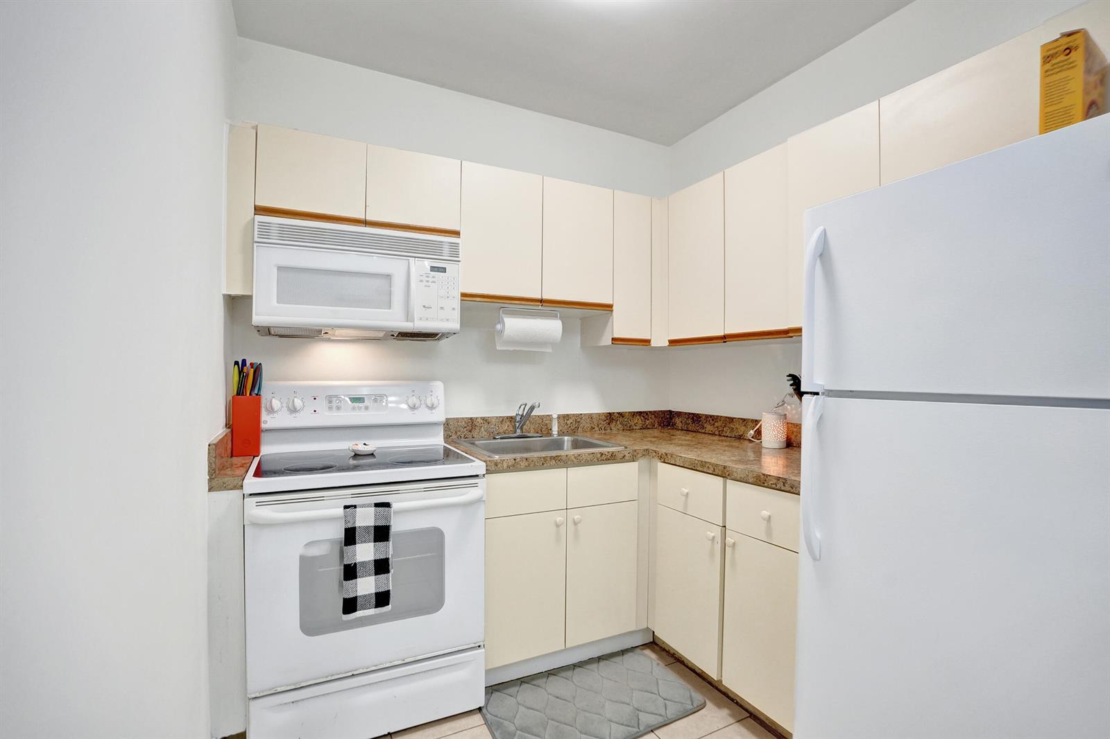   / 0 2021 sq. ft. $ 2026-06-21 0 foto