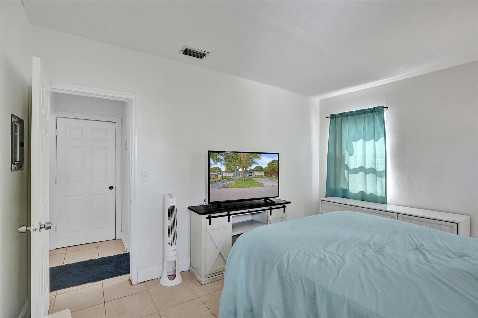  / 0 2021 sq. ft. $ 2026-06-21 0 foto
