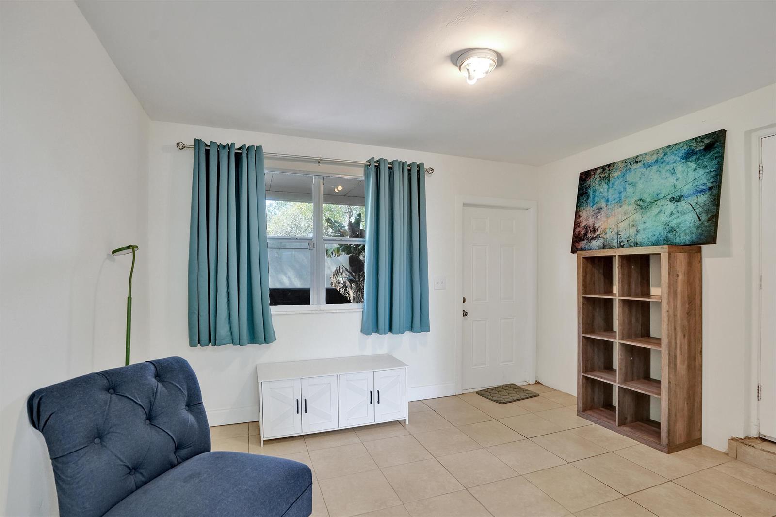   / 0 2021 sq. ft. $ 2026-06-21 0 foto