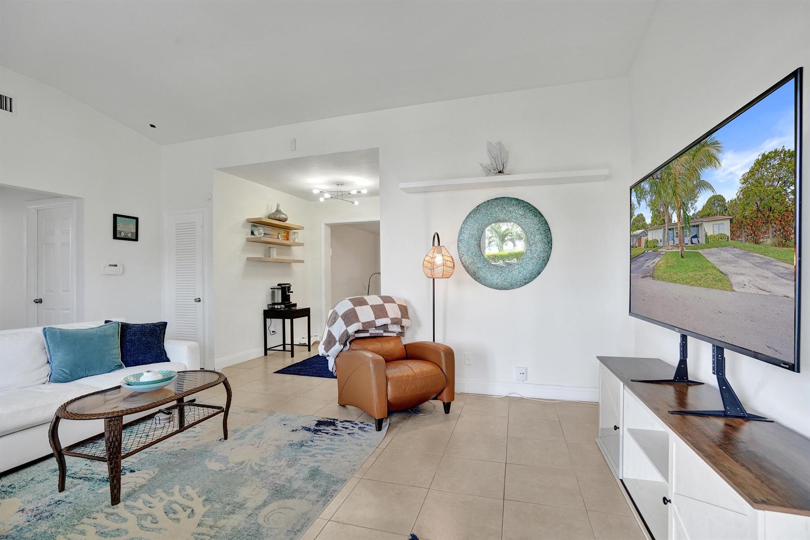   / 0 2021 sq. ft. $ 2026-06-21 0 foto