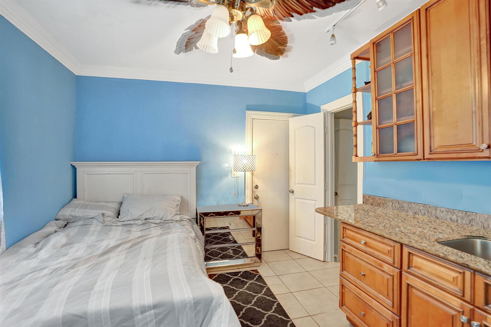   / 0 2021 sq. ft. $ 2026-06-21 0 foto