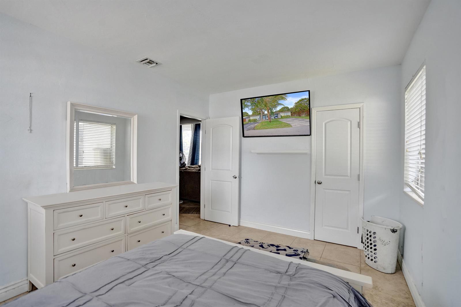   / 0 2021 sq. ft. $ 2026-06-21 0 foto