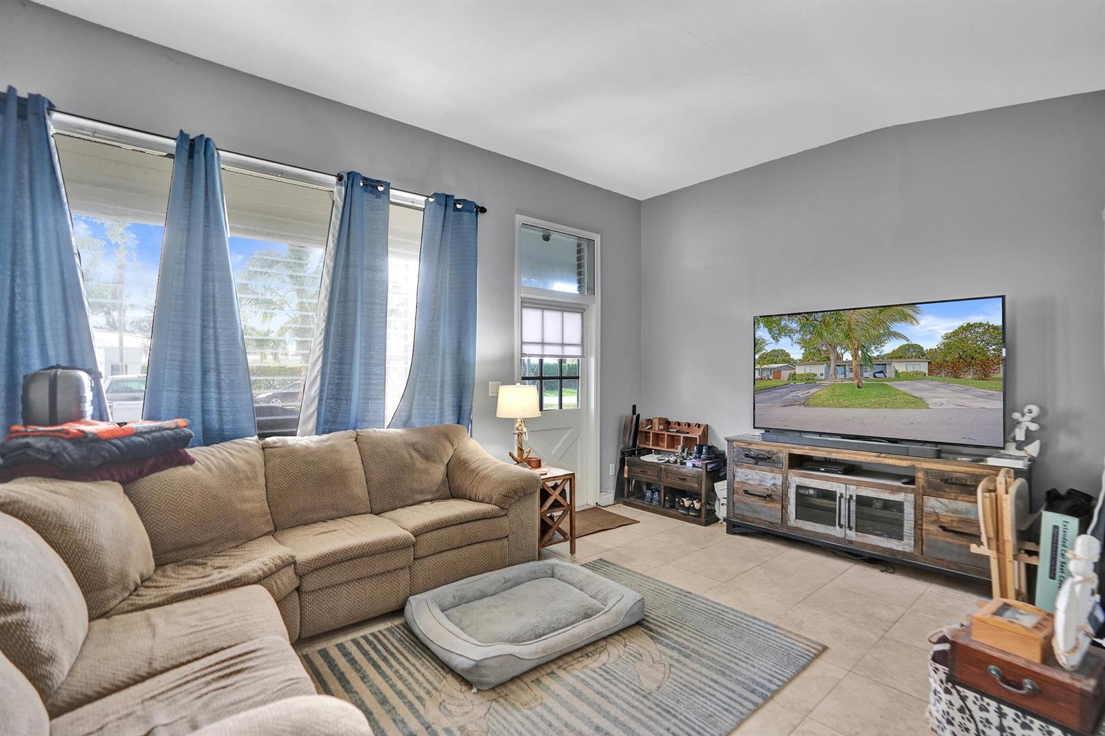   / 0 2021 sq. ft. $ 2026-06-21 0 foto