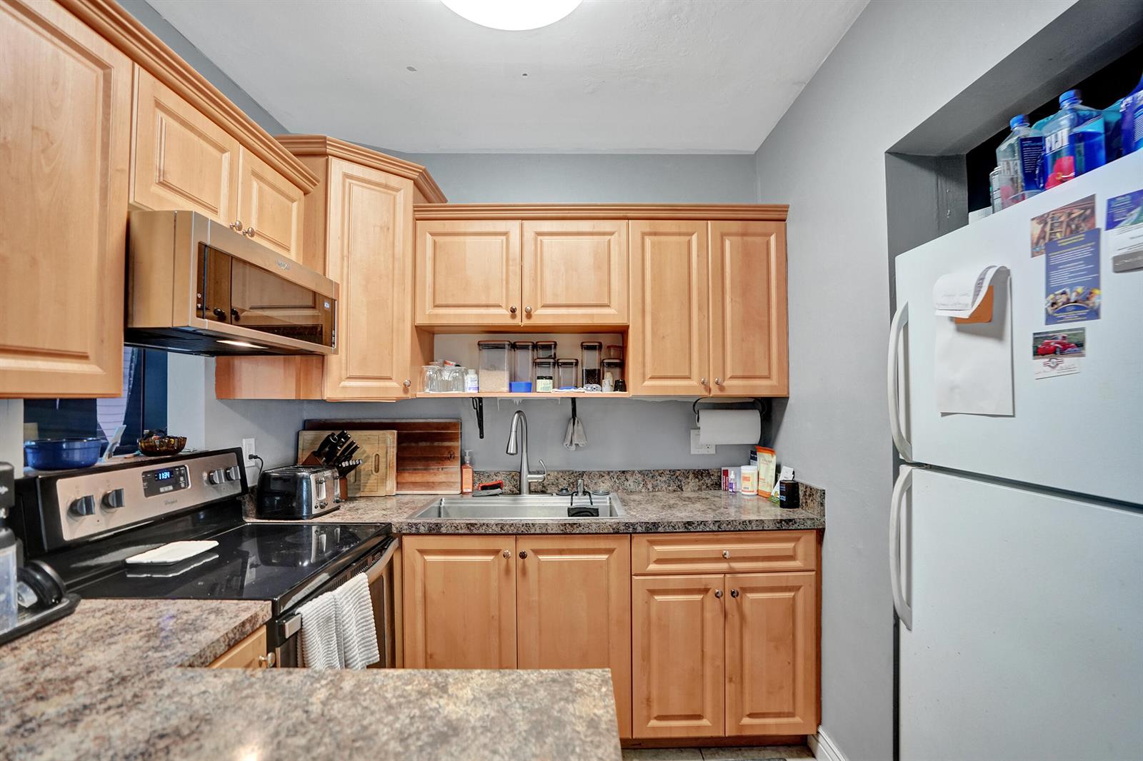  / 0 2021 sq. ft. $ 2026-06-21 0 foto