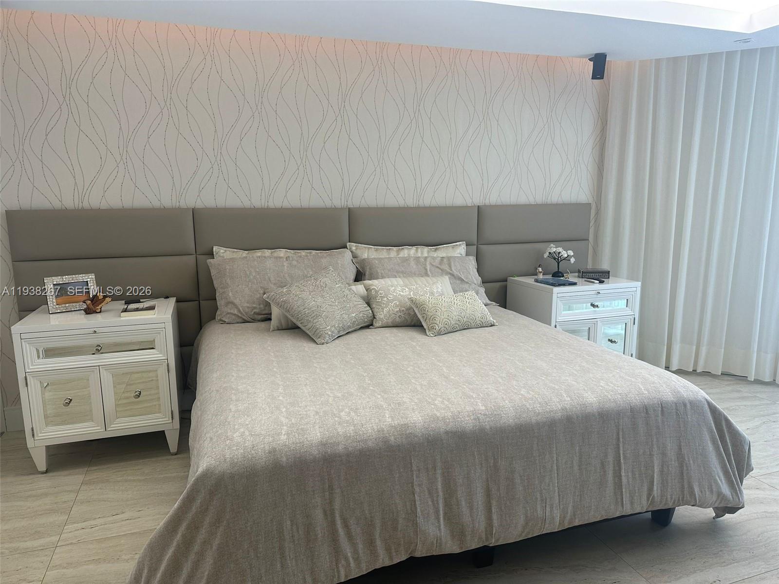 Photo of 3802 207th St  #1204, Aventura, Florida, 33180 - 