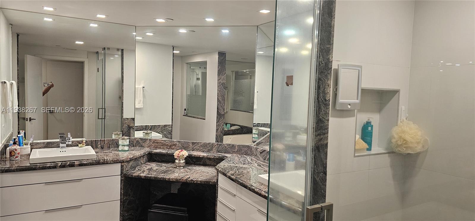 Photo of 3802 207th St  #1204, Aventura, Florida, 33180 - Master