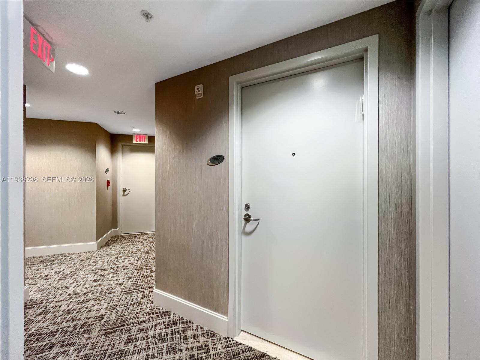 801A 2 / 2 1289 sq. ft. $ 2026-01-04 0 Photo