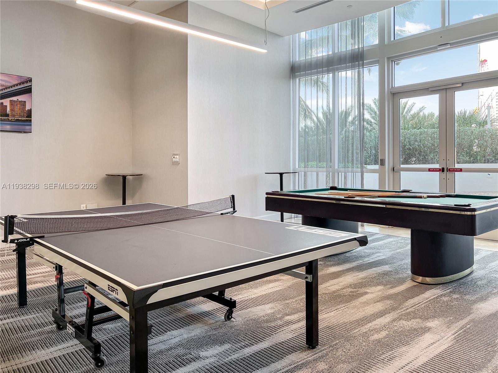 801A 2 / 2 1289 sq. ft. $ 2026-01-04 0 Photo