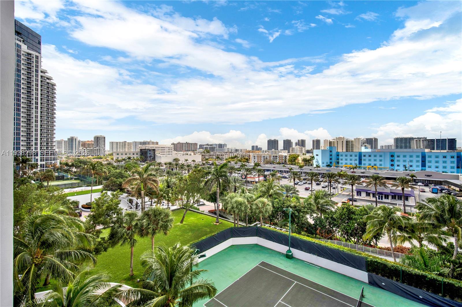 801A 2 / 2 1289 sq. ft. $ 2026-01-04 0 Photo