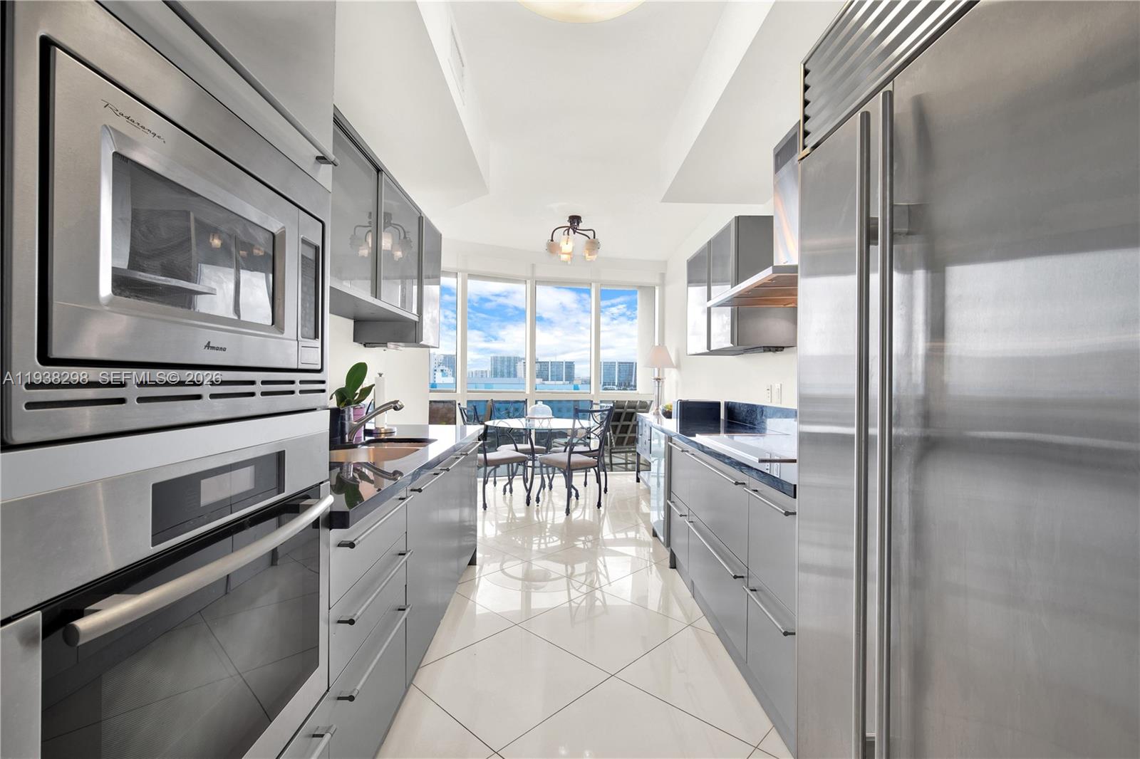 801A 2 / 2 1289 sq. ft. $ 2026-01-04 0 Photo