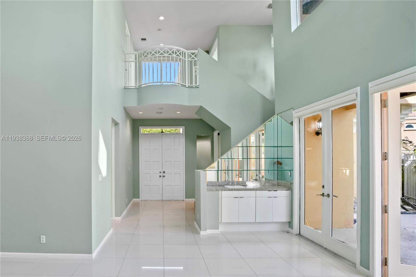 Photo of 3728 208th Ter  (3728), Aventura, Florida, 33180 - 