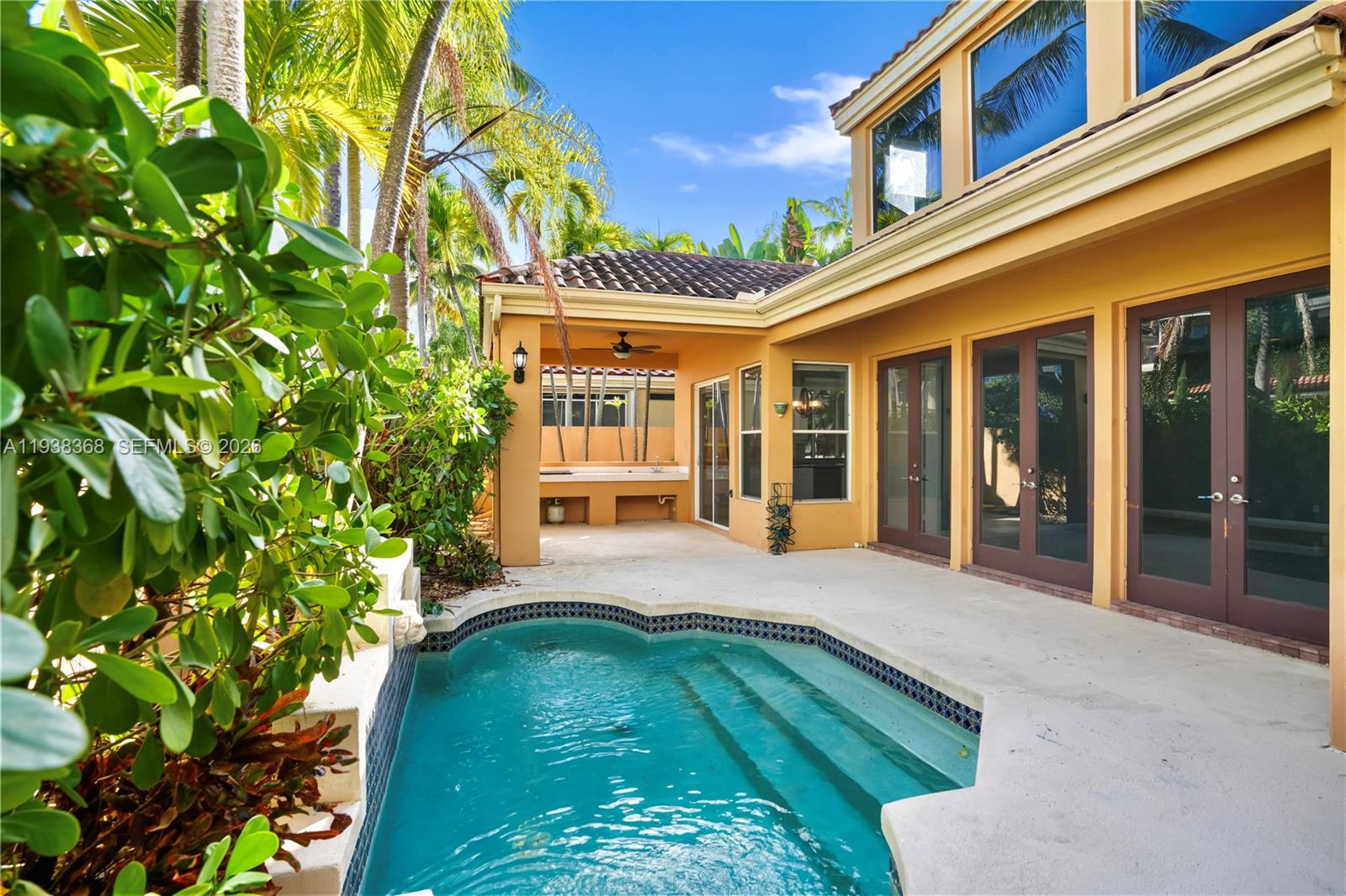 Photo of 3728 208th Ter  (3728), Aventura, Florida, 33180 - BBQ