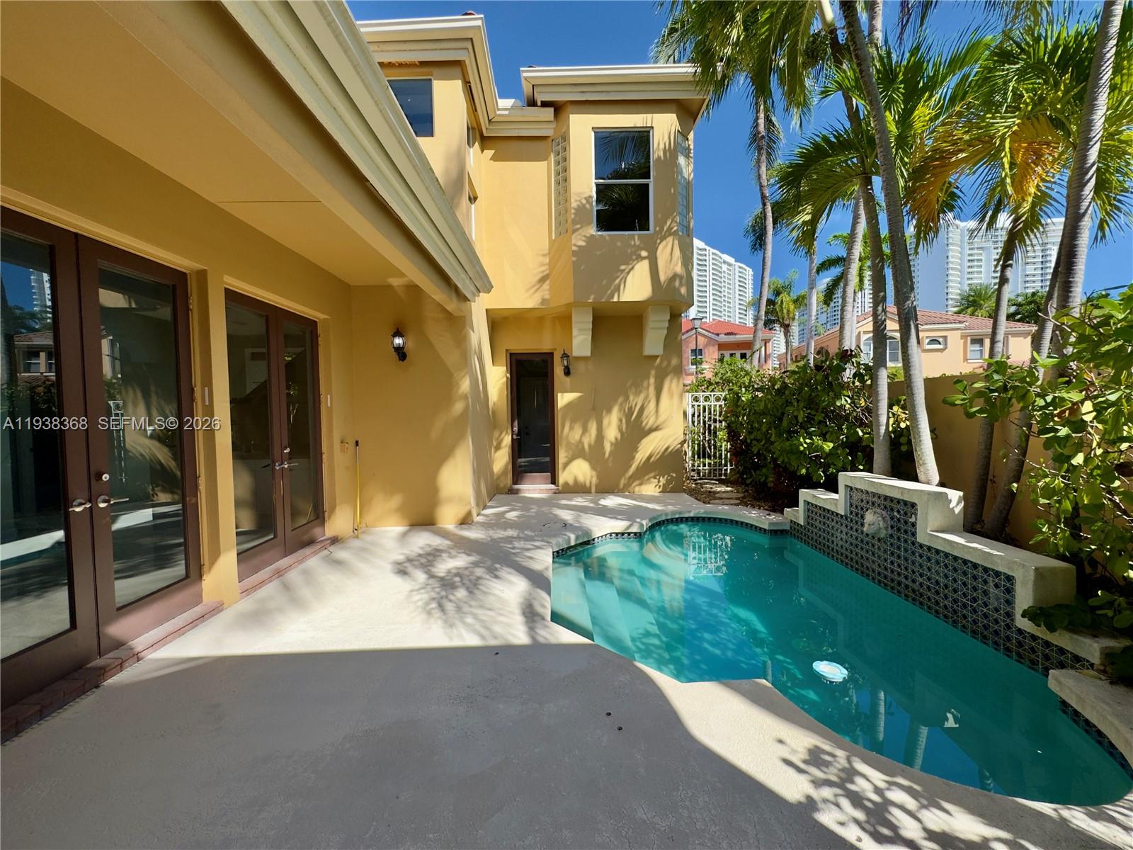 Photo of 3728 208th Ter  (3728), Aventura, Florida, 33180 - 