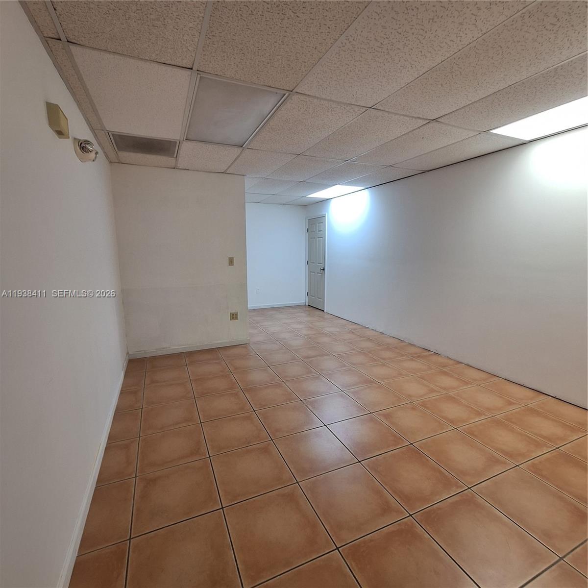 3  /   sq. ft. $ 2026-01-05 0 Photo