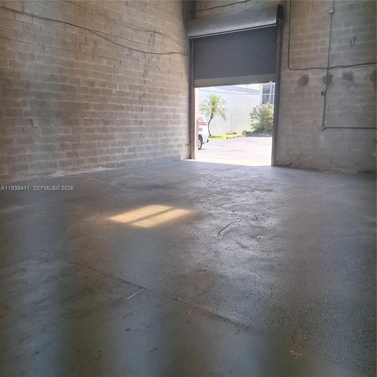 3  /   sq. ft. $ 2026-01-05 0 Photo