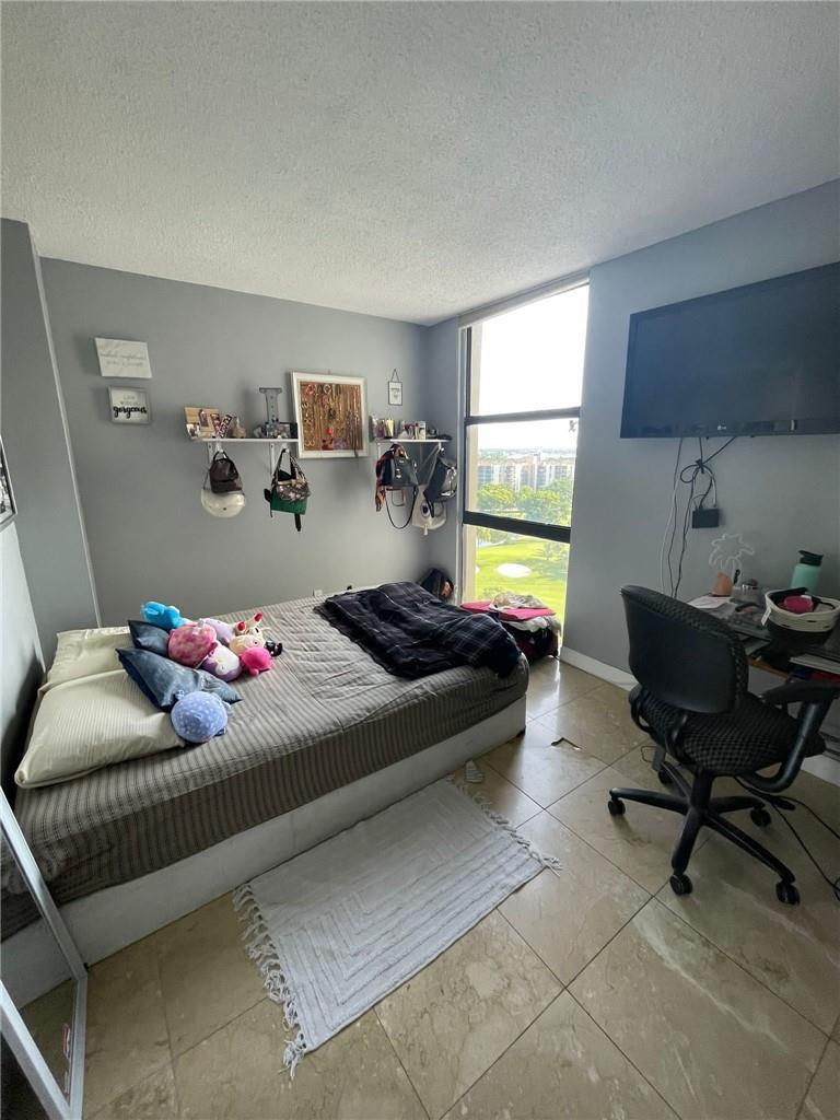 Photo of 20301 Country Club  #1222, Aventura, Florida, 33180 - Photo 12