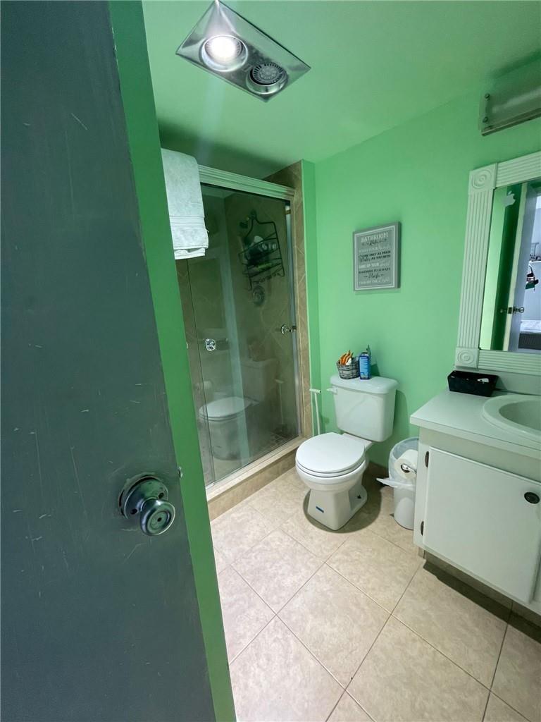 Photo of 20301 Country Club  #1222, Aventura, Florida, 33180 - Photo 13