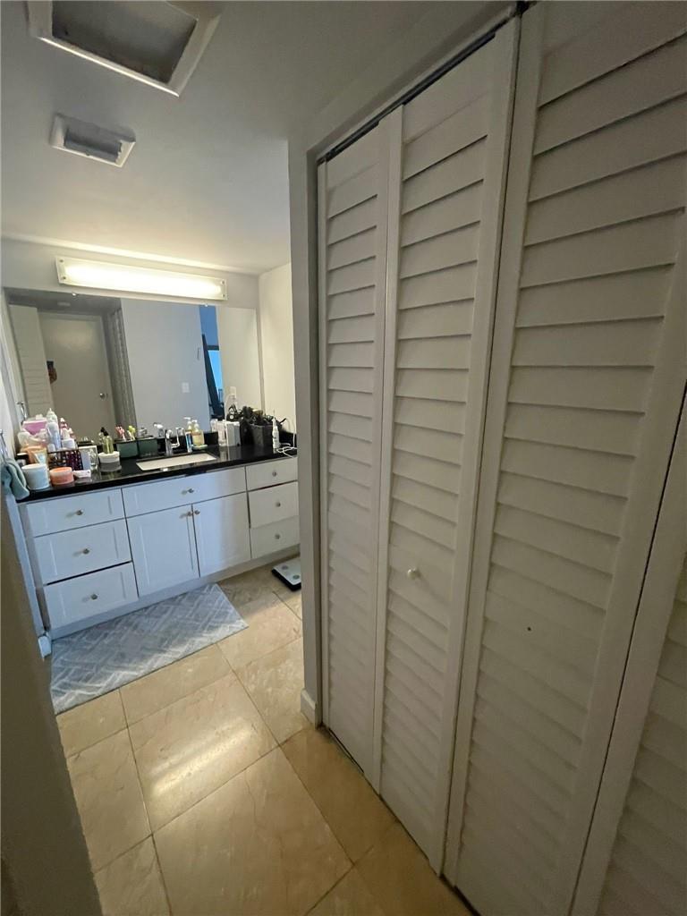 Photo of 20301 Country Club  #1222, Aventura, Florida, 33180 - Photo 15