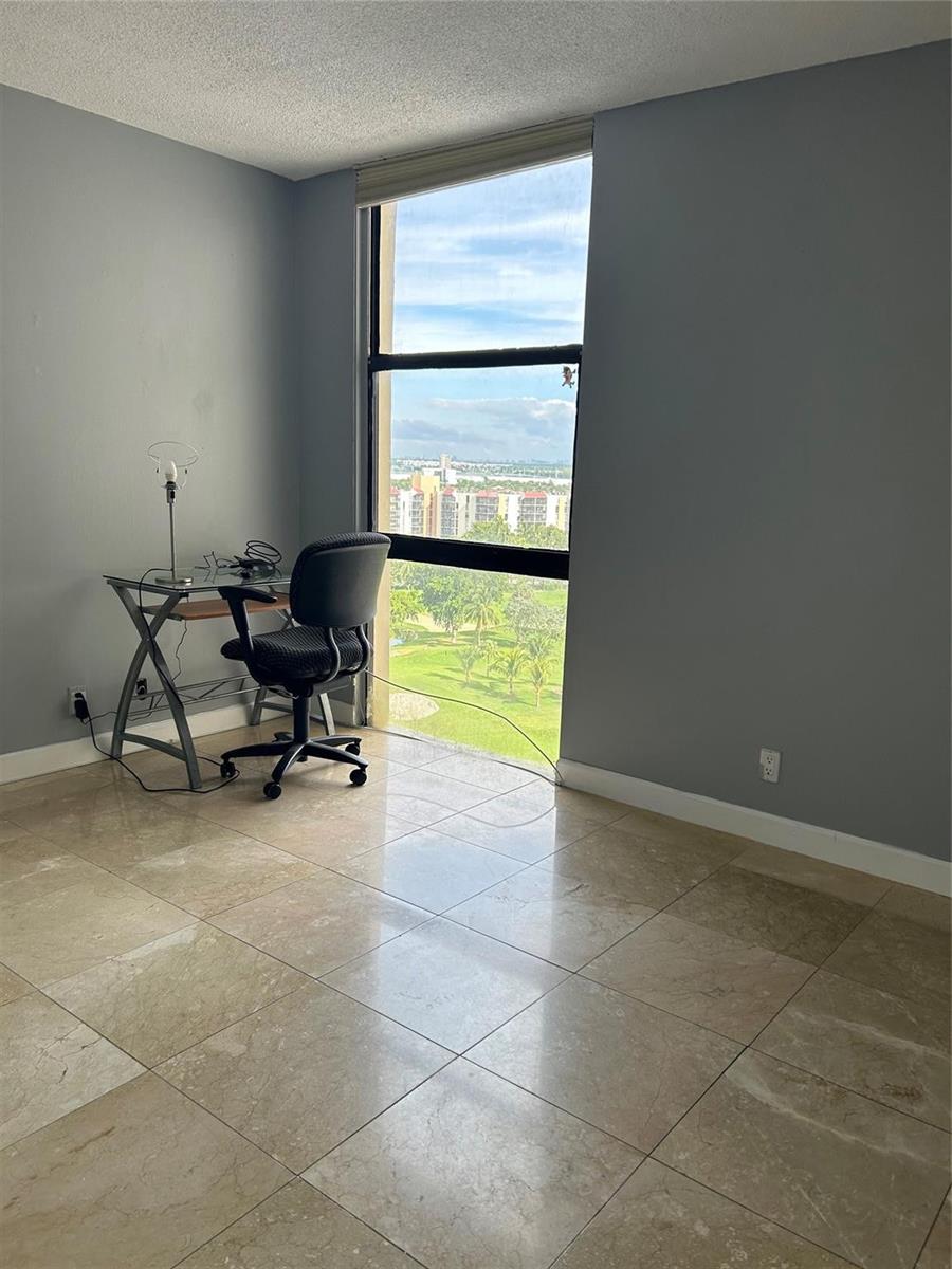Photo of 20301 Country Club  #1222, Aventura, Florida, 33180 - Photo 20