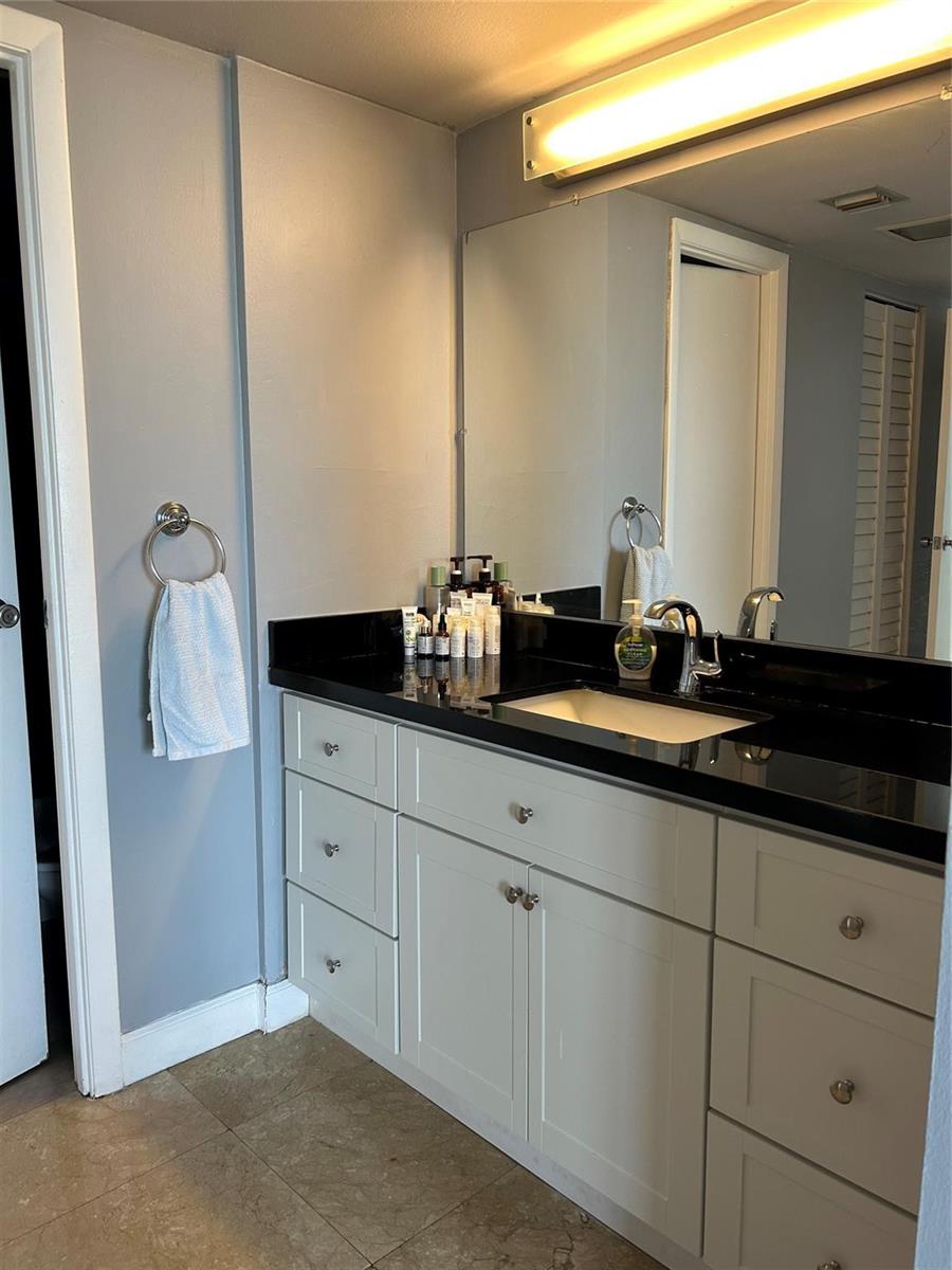 Photo of 20301 Country Club  #1222, Aventura, Florida, 33180 - Photo 35