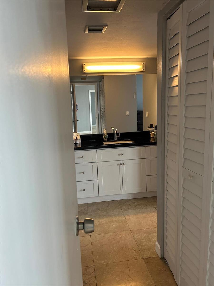 Photo of 20301 Country Club  #1222, Aventura, Florida, 33180 - Photo 37