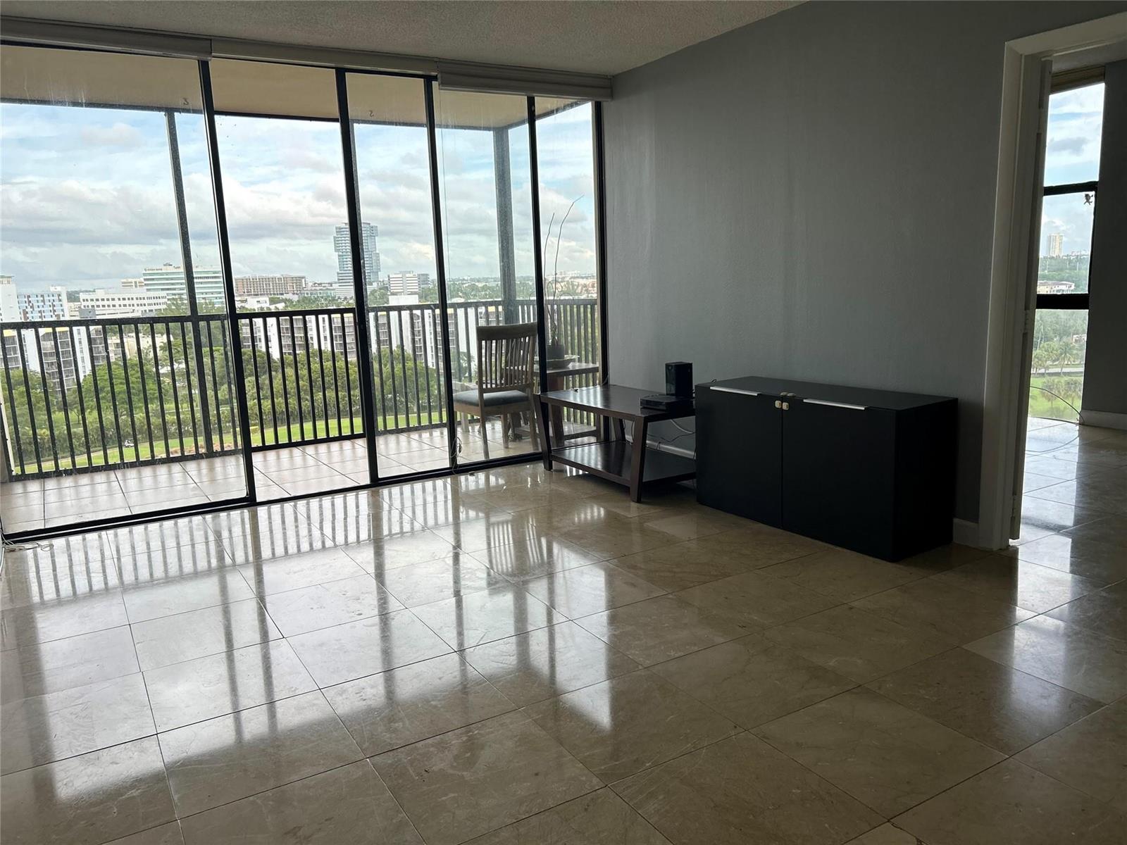 Photo of 20301 Country Club  #1222, Aventura, Florida, 33180 - Photo 41