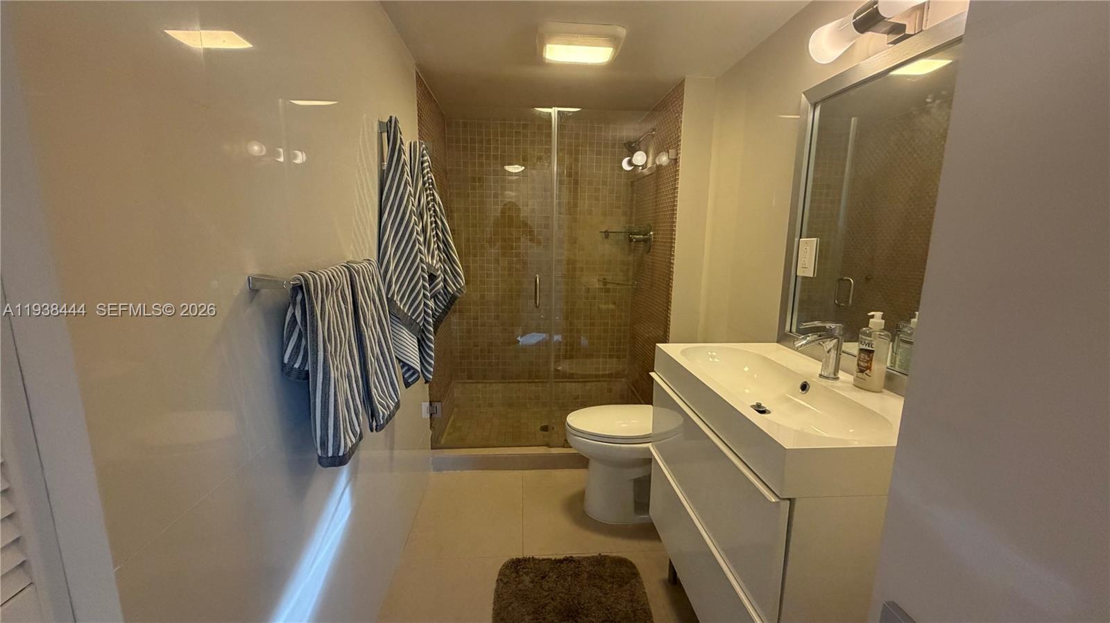 807 2 / 2 1357 sq. ft. $ 2026-01-05 0 Photo