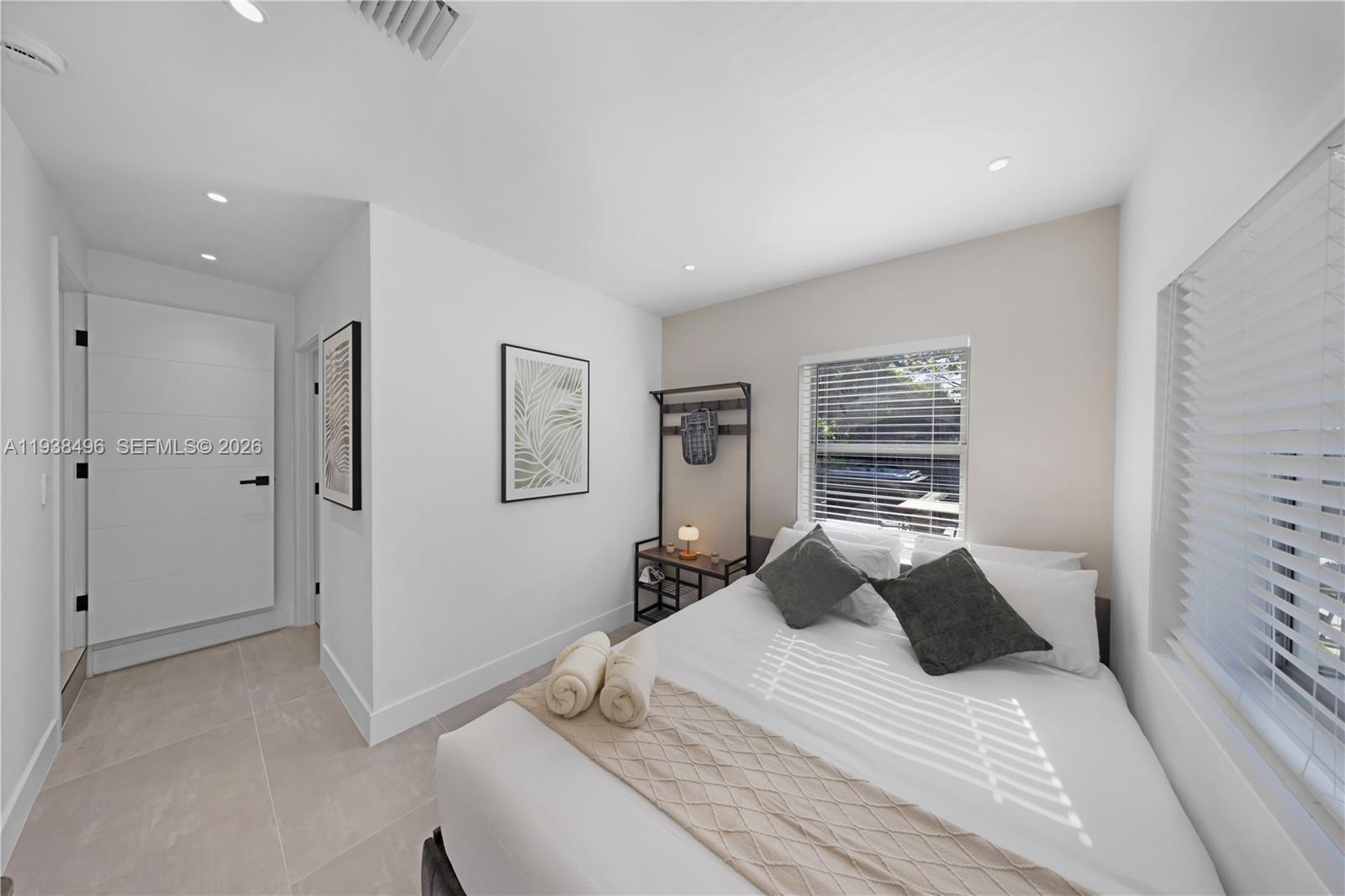   /  1605 sq. ft. $ 2026-01-05 0 Photo