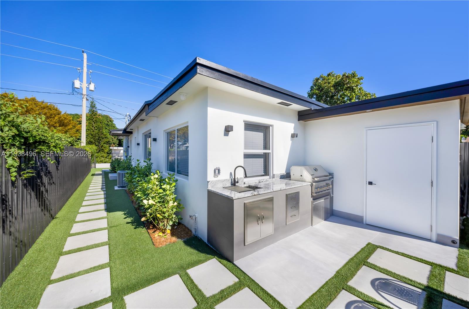   /  1605 sq. ft. $ 2026-01-05 0 Photo