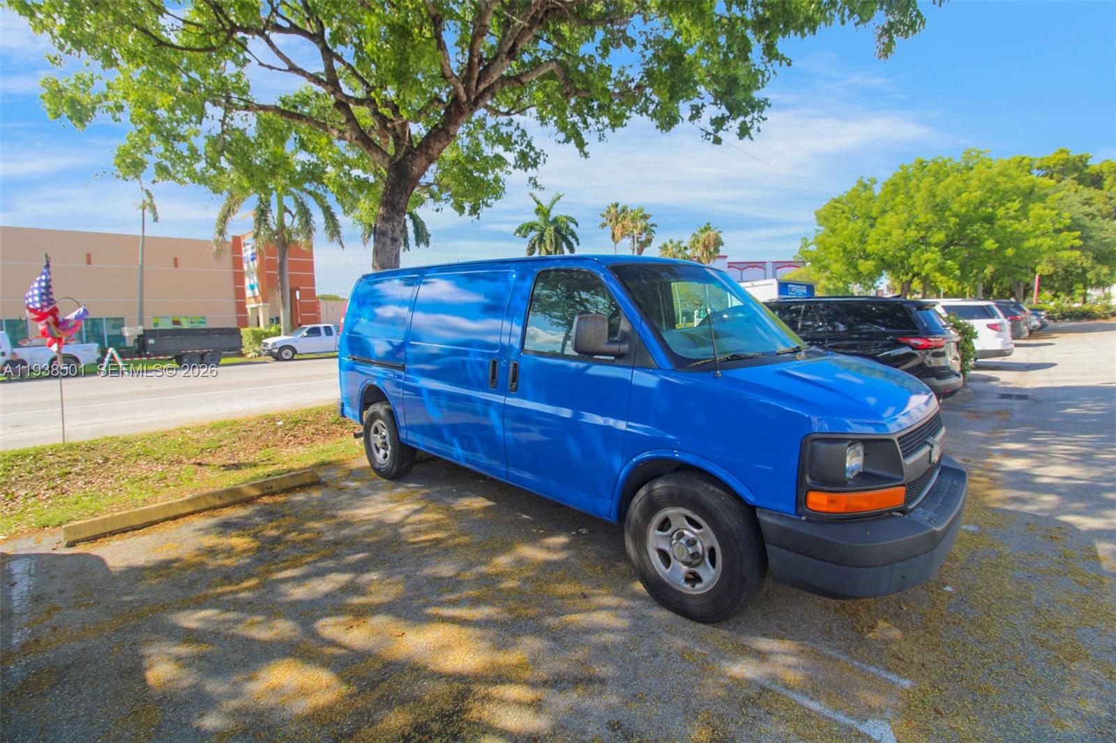   /   кв.футов $ 2026-01-05 0 Фото