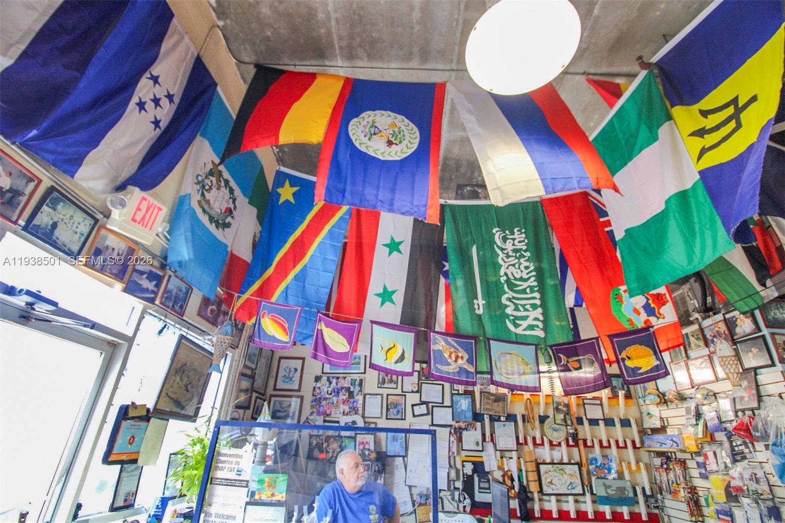   /   кв.футов $ 2026-01-05 0 Фото