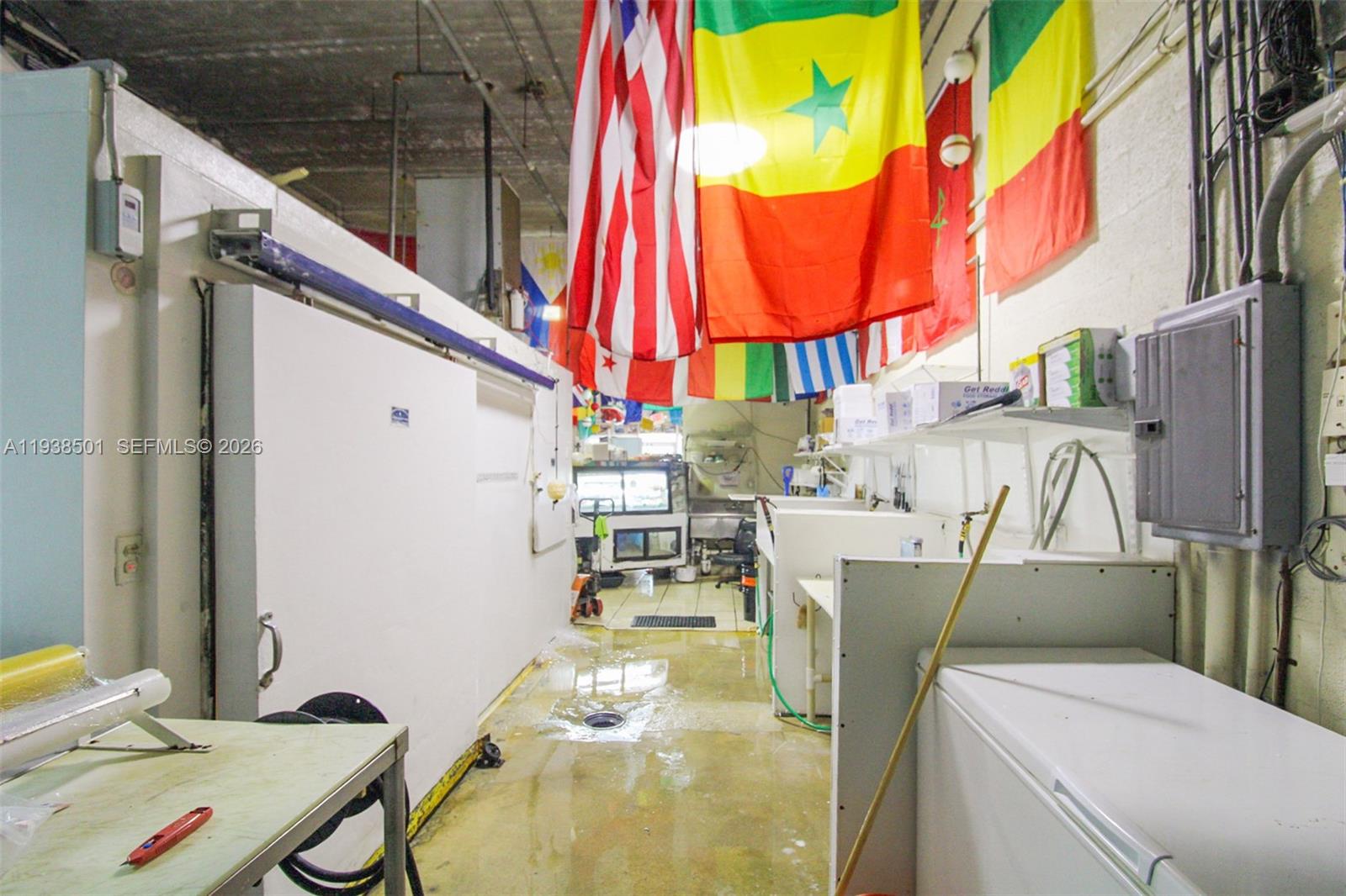   /   кв.футов $ 2026-01-05 0 Фото