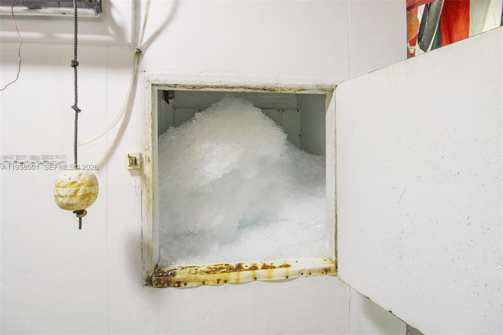   /   кв.футов $ 2026-01-05 0 Фото