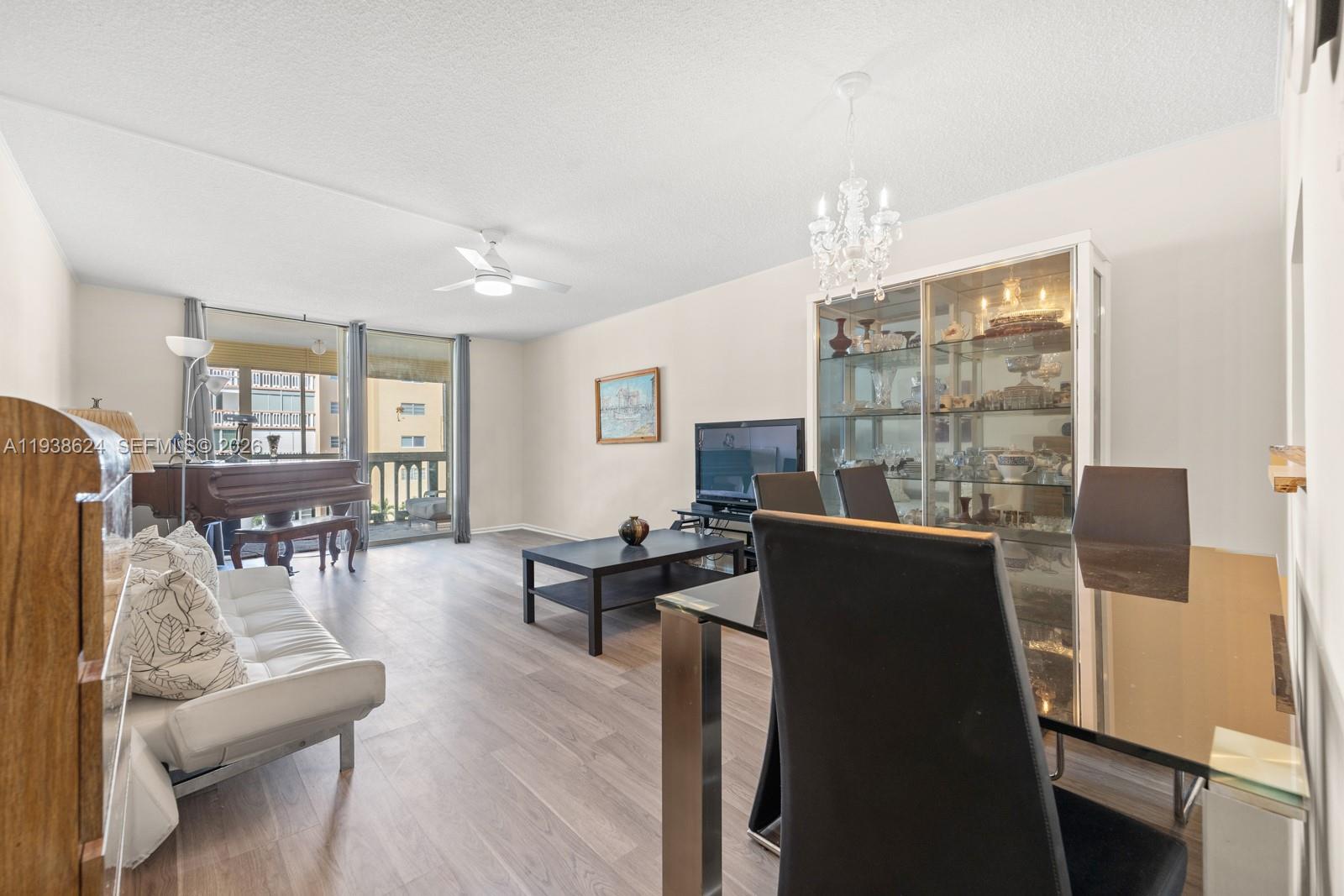 Photo of 421 14th Ave  #405, Hallandale Beach, Florida, 33009 - 