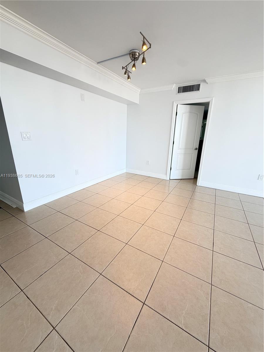 Photo of 3701 Country Club Dr  #1901, Aventura, Florida, 33180 - 