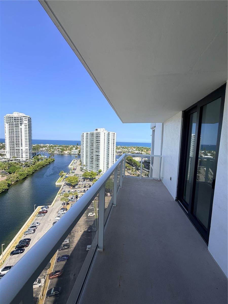 Photo of 3701 Country Club Dr  #1901, Aventura, Florida, 33180 - 