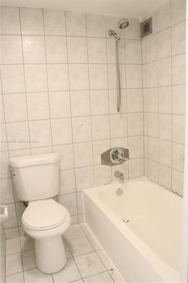 Photo of 16919 Bay Rd #118, Sunny Isles Beach, Florida, 33160 -