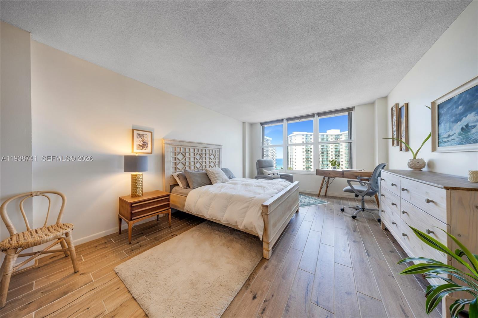 Photo of 3800 Ocean Dr  #817, Hollywood, Florida, 33019 - 