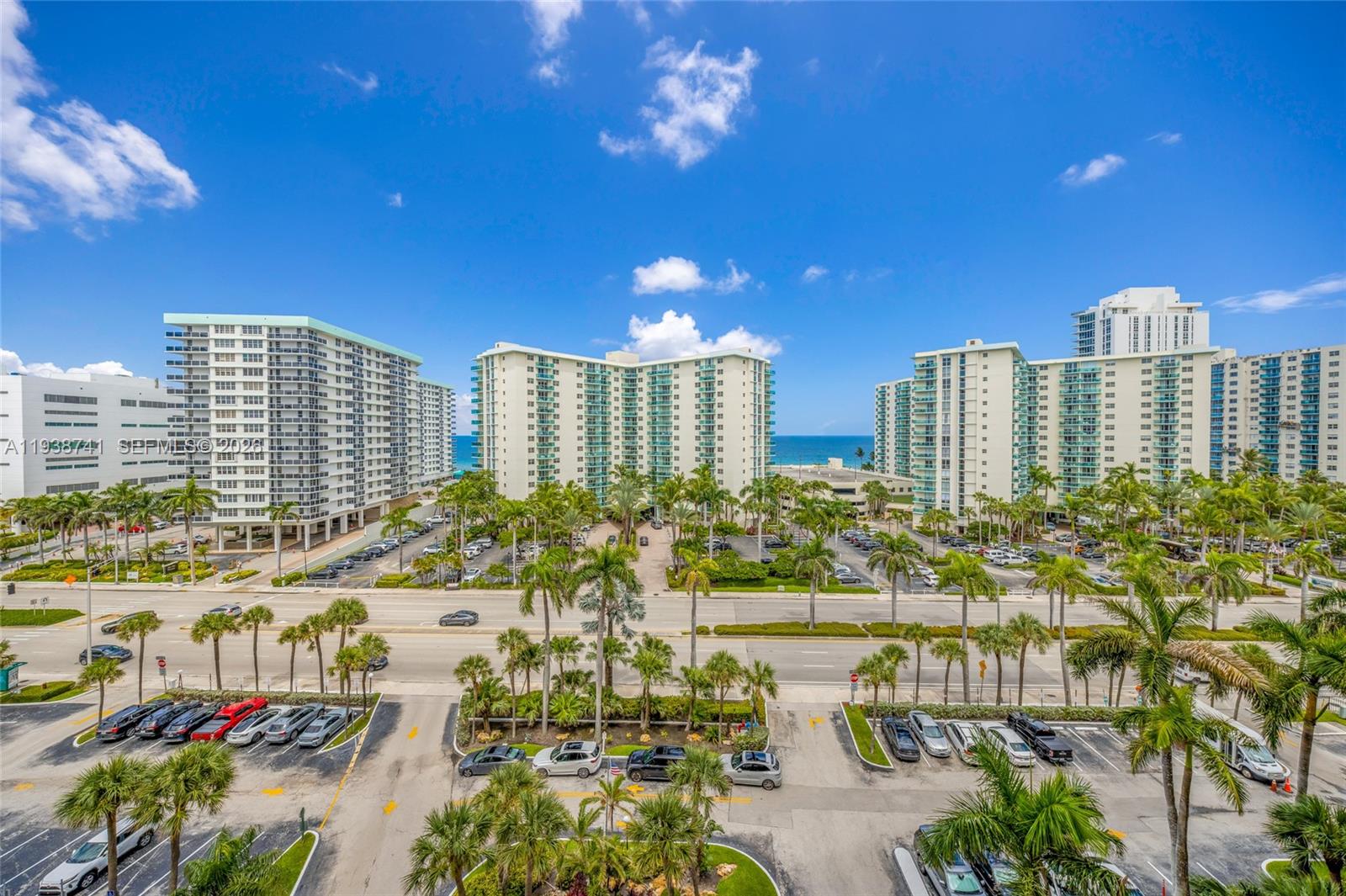 Photo of 3800 Ocean Dr  #817, Hollywood, Florida, 33019 - 