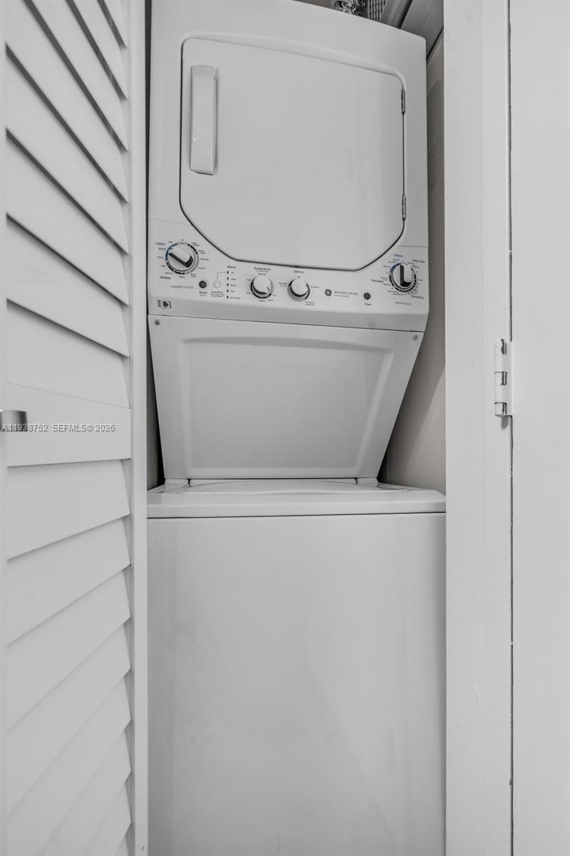 Photo of 20367 Country Club Dr  #L25, Aventura, Florida, 33180 - 