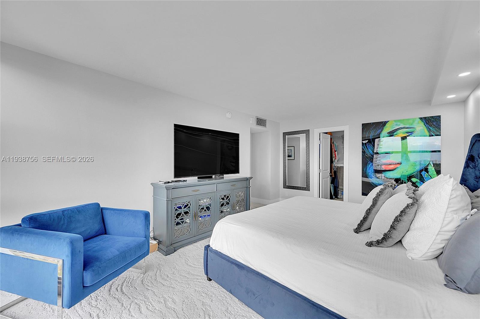 Photo of 2049 Ocean Dr  #701, Hallandale Beach, Florida, 33009 - 