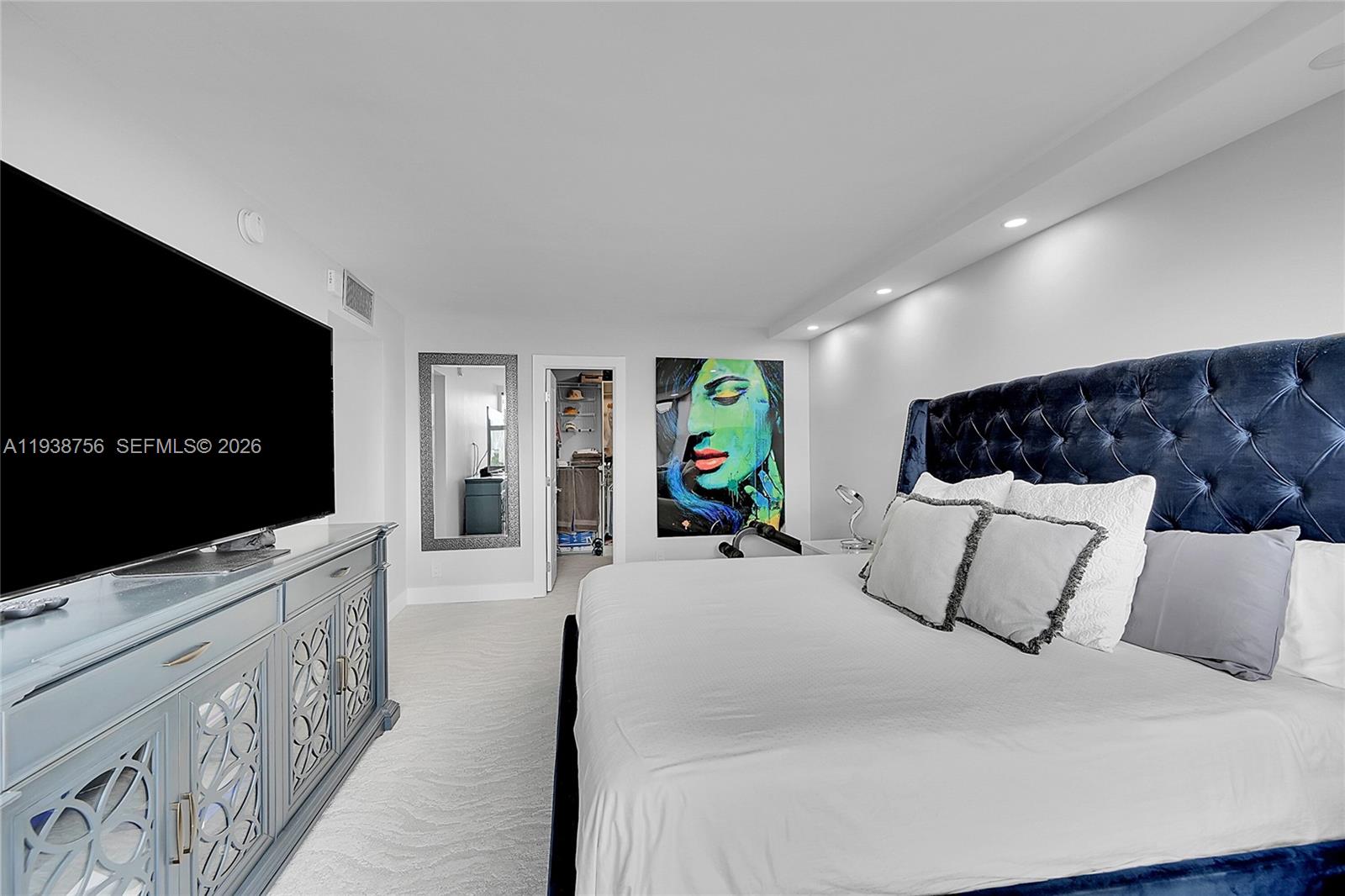 Photo of 2049 Ocean Dr  #701, Hallandale Beach, Florida, 33009 - 