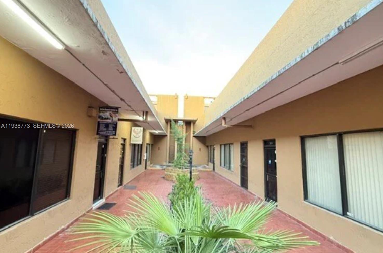 406  /   sq. ft. $ 2026-01-05 0 foto