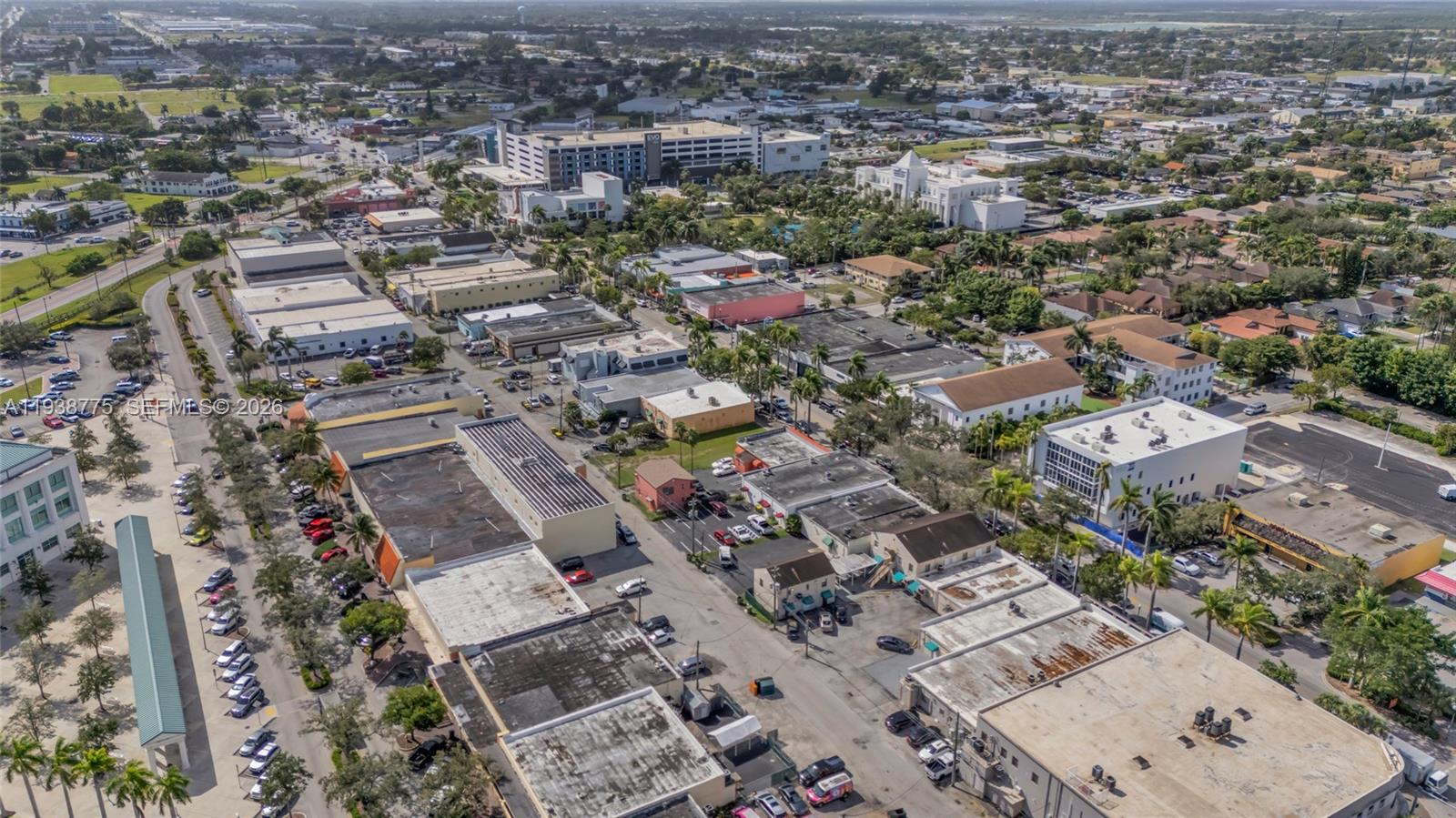   /   кв.футов $ 2026-01-05 0 Фото