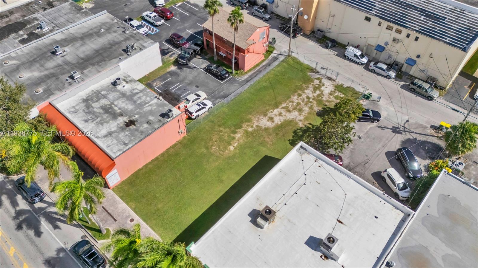   /   кв.футов $ 2026-01-05 0 Фото