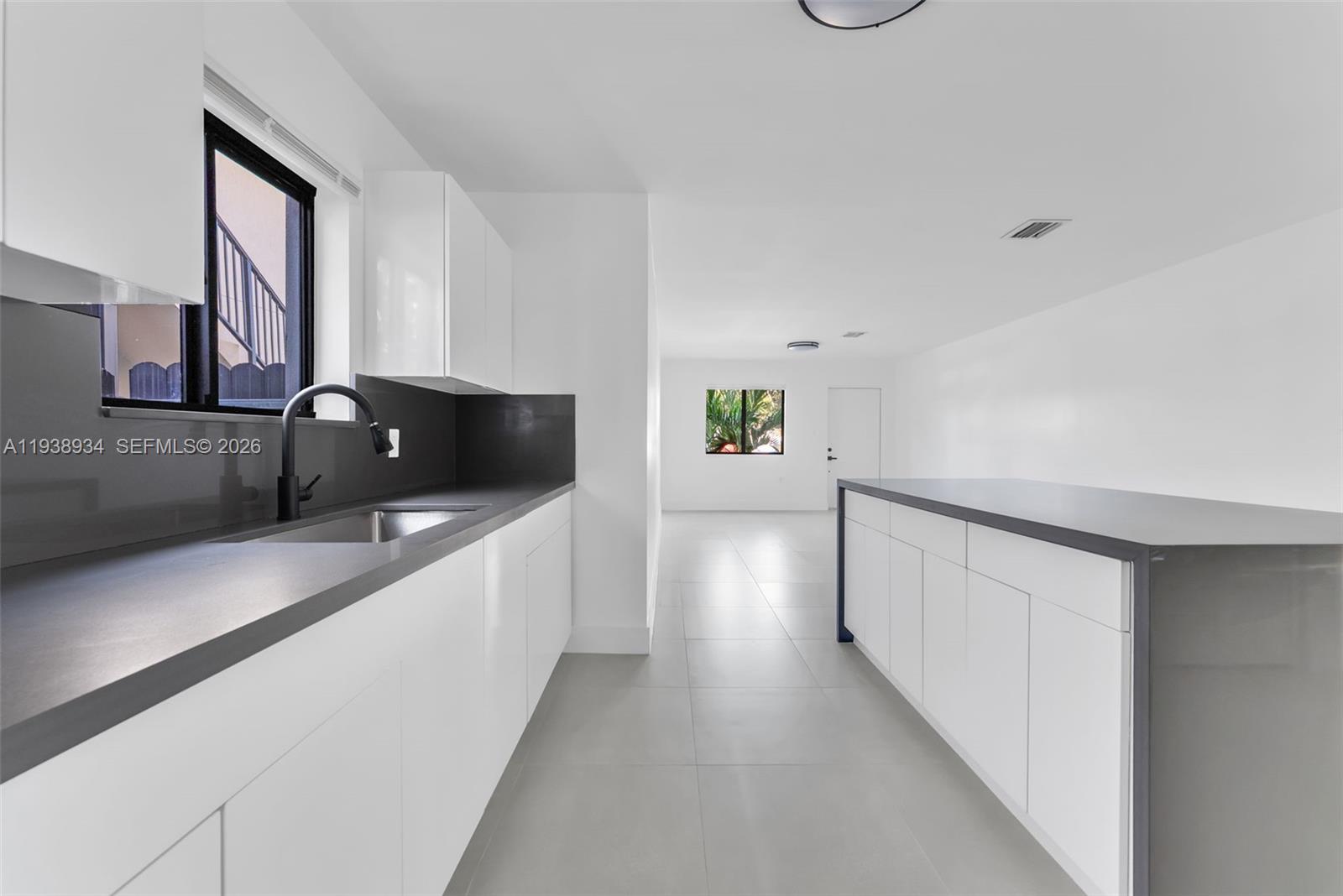   /  0 sq. ft. $ 2026-01-19 0 Photo